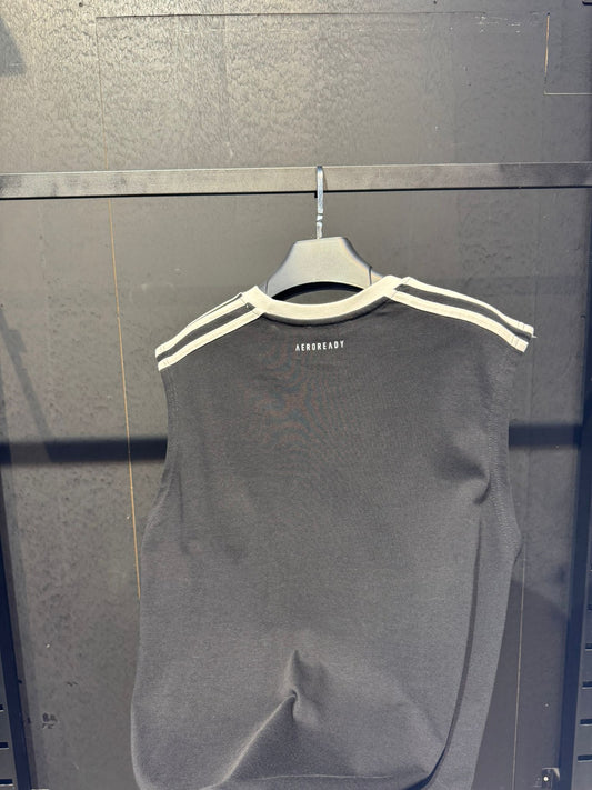 Sıfır Kol Eşofman Üstü