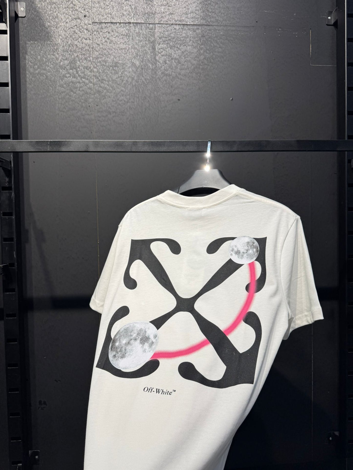 OFF WHİTE T-SHİRT