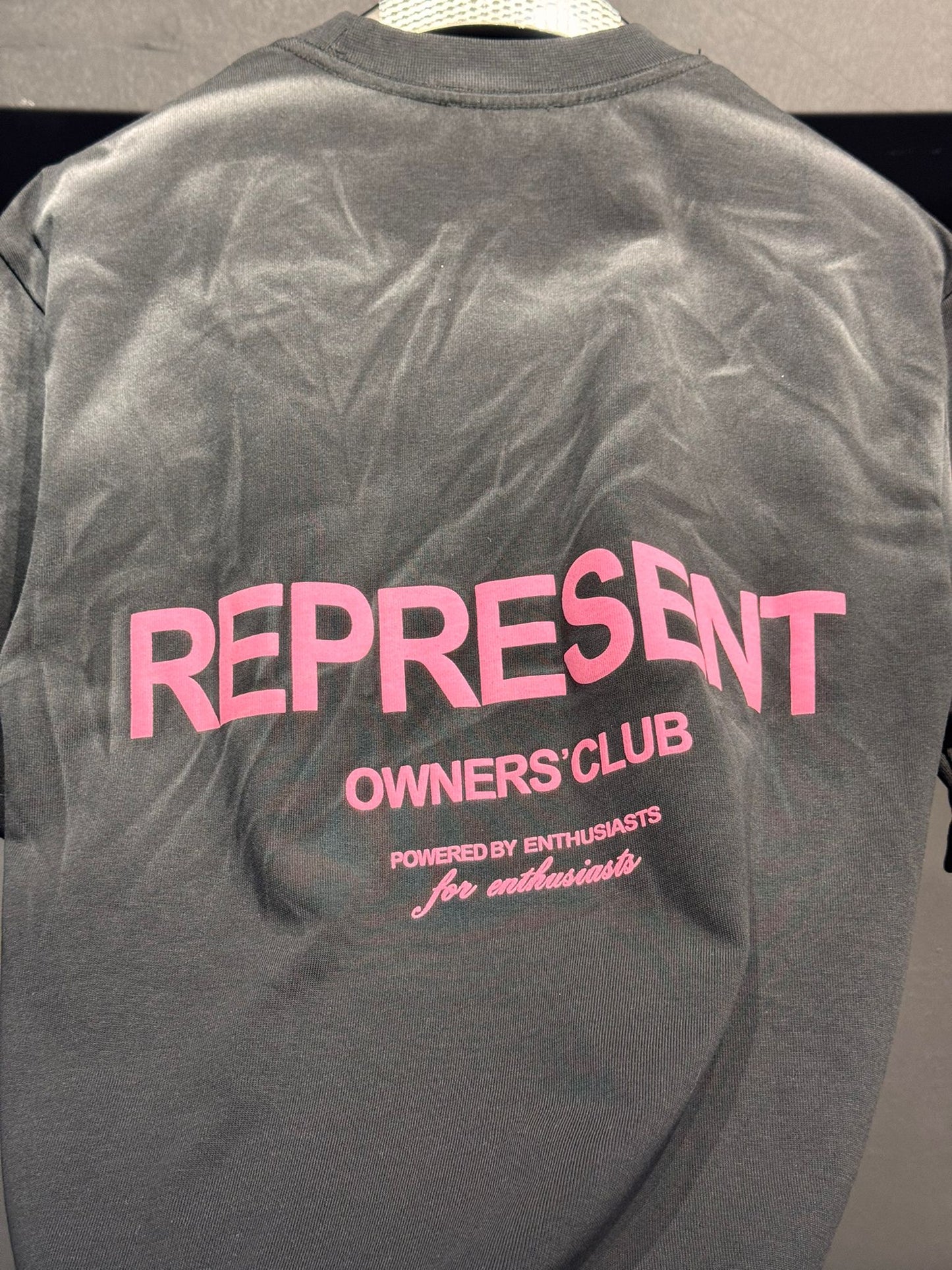 REPRESNET T-SHIRT