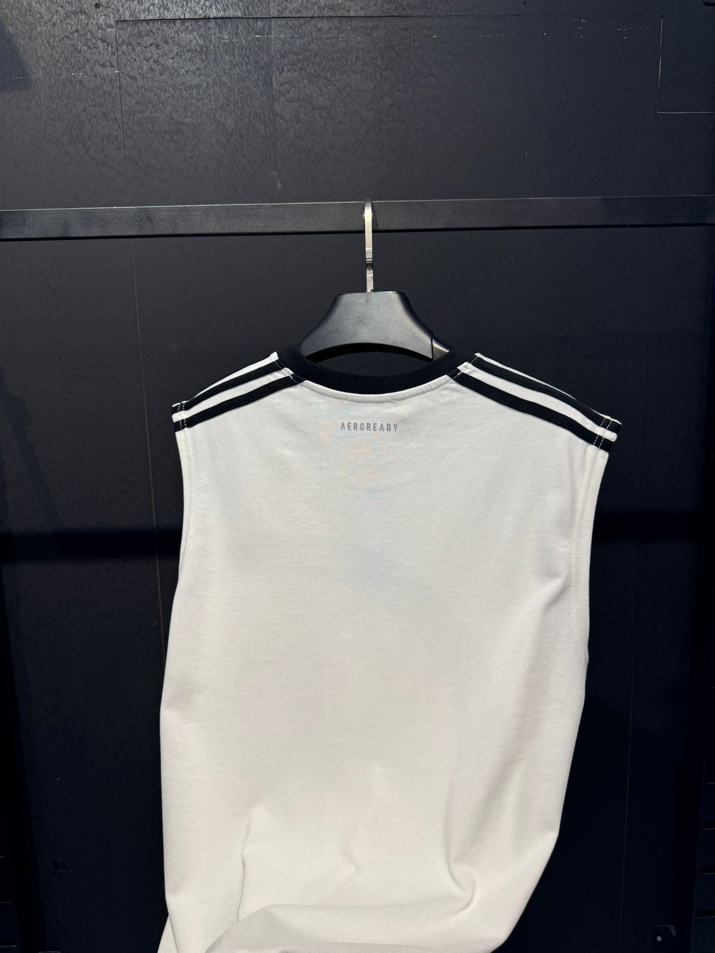 Sıfır Kol Eşofman Üstü