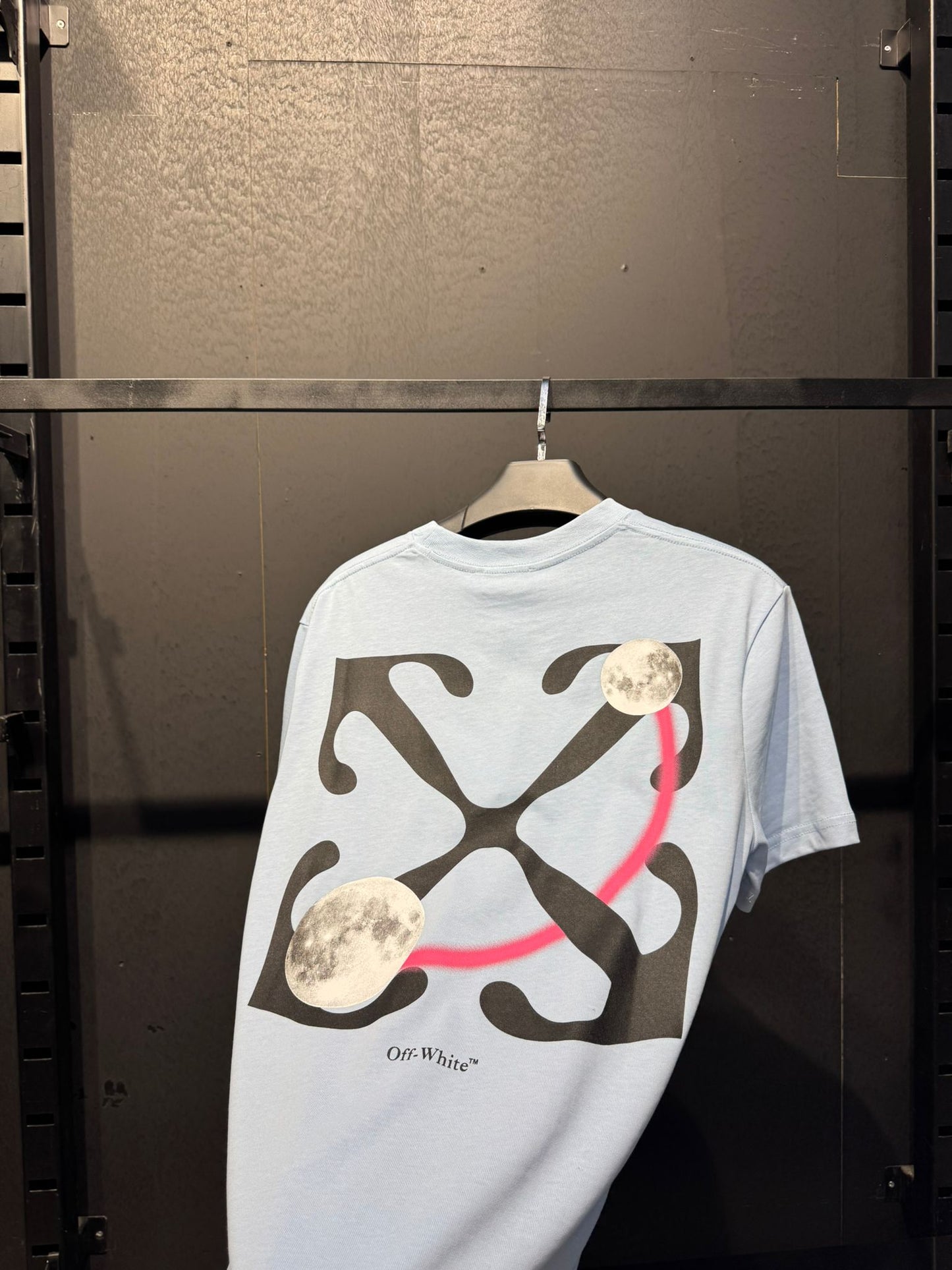 OFF WHİTE T-SHİRT
