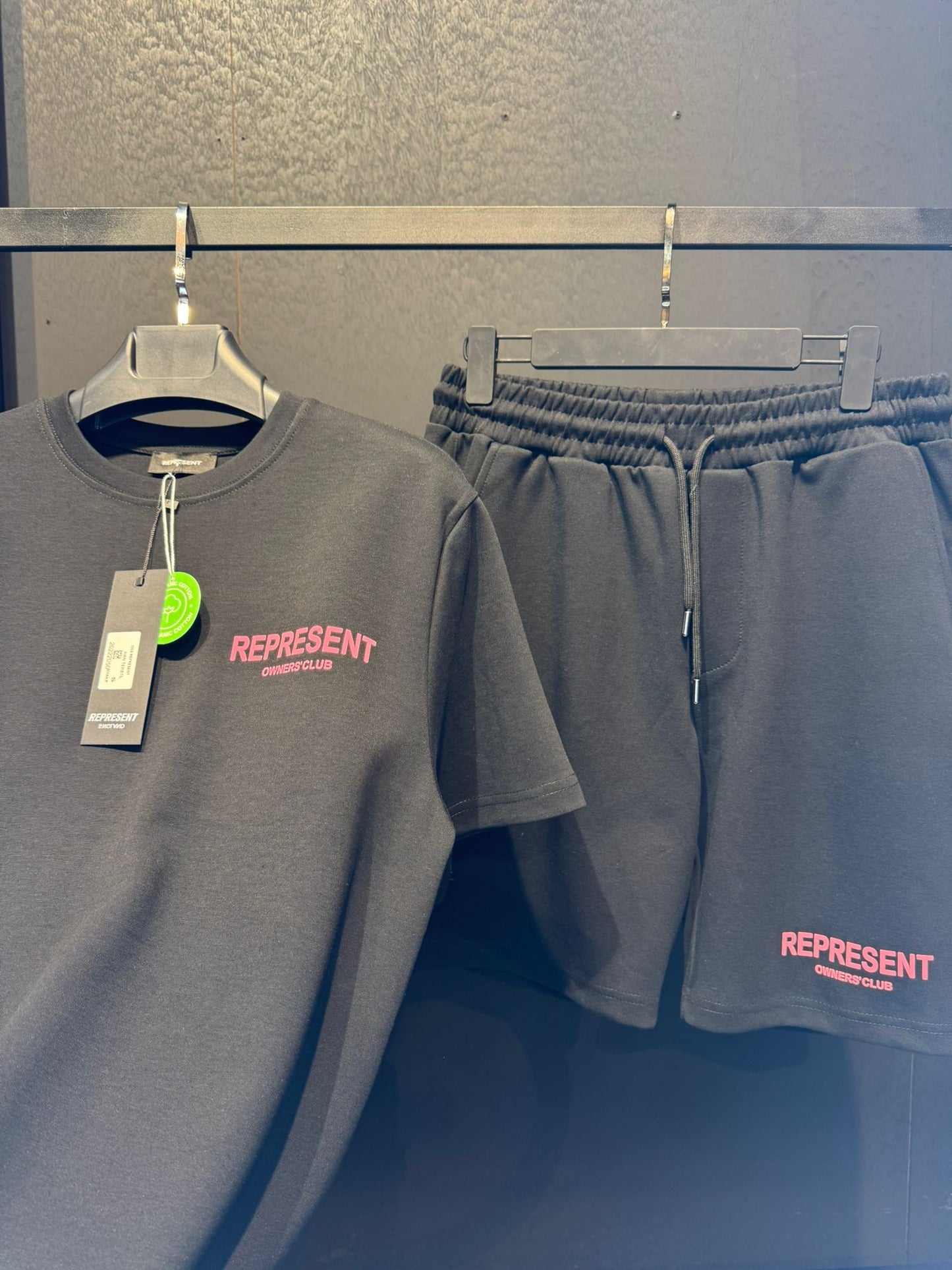 REPRESNT ŞORTLU TAKIM