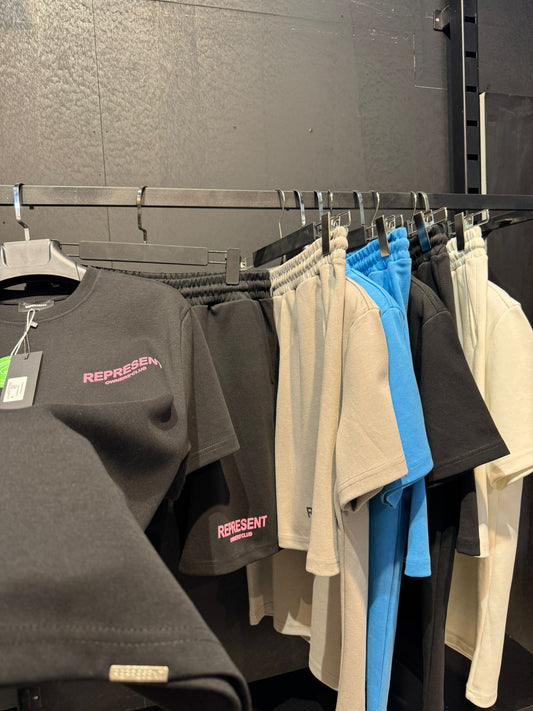 REPRESNT ŞORTLU TAKIM