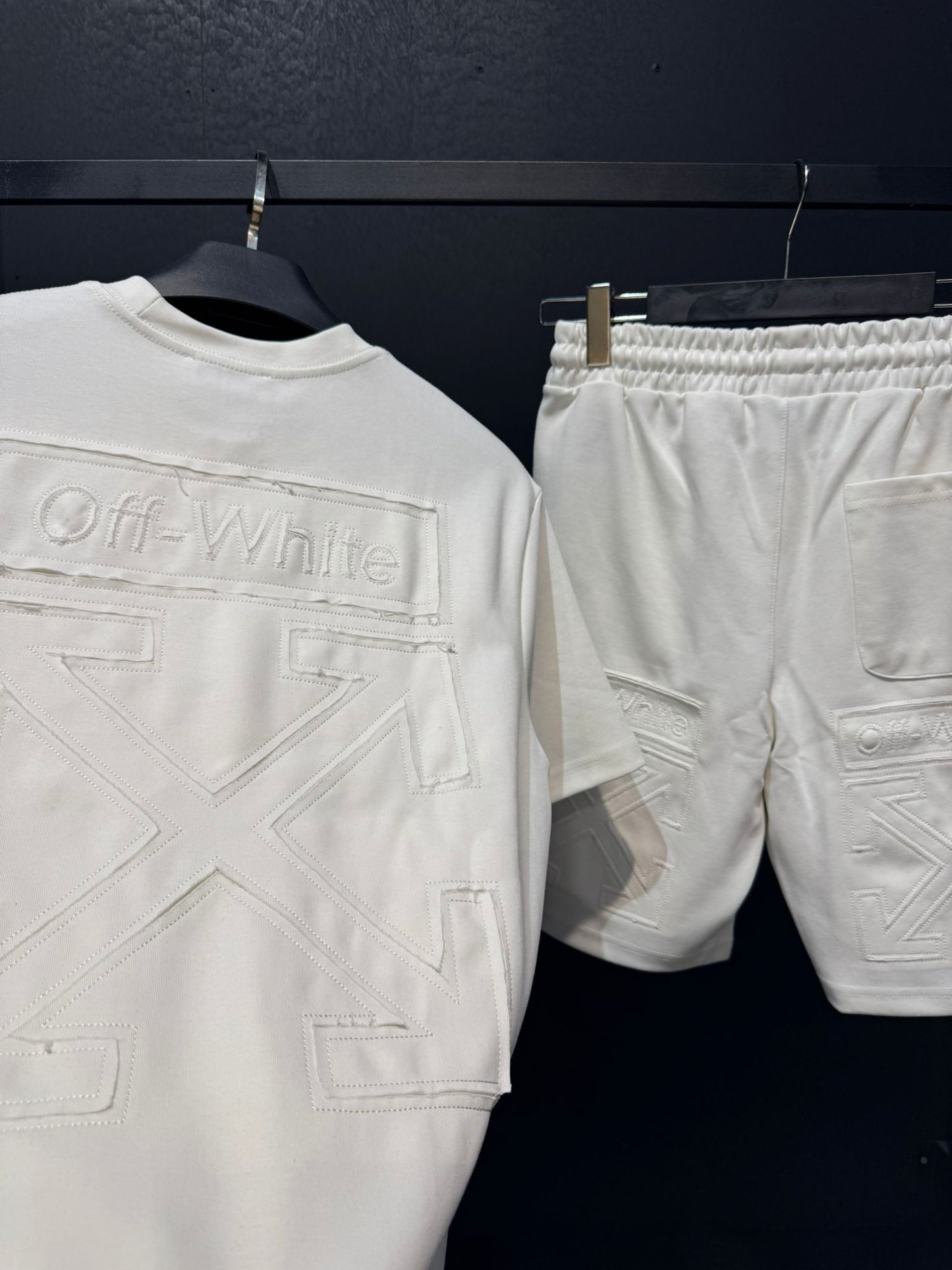 OFF WHİTE ŞORTLU-TAKIM