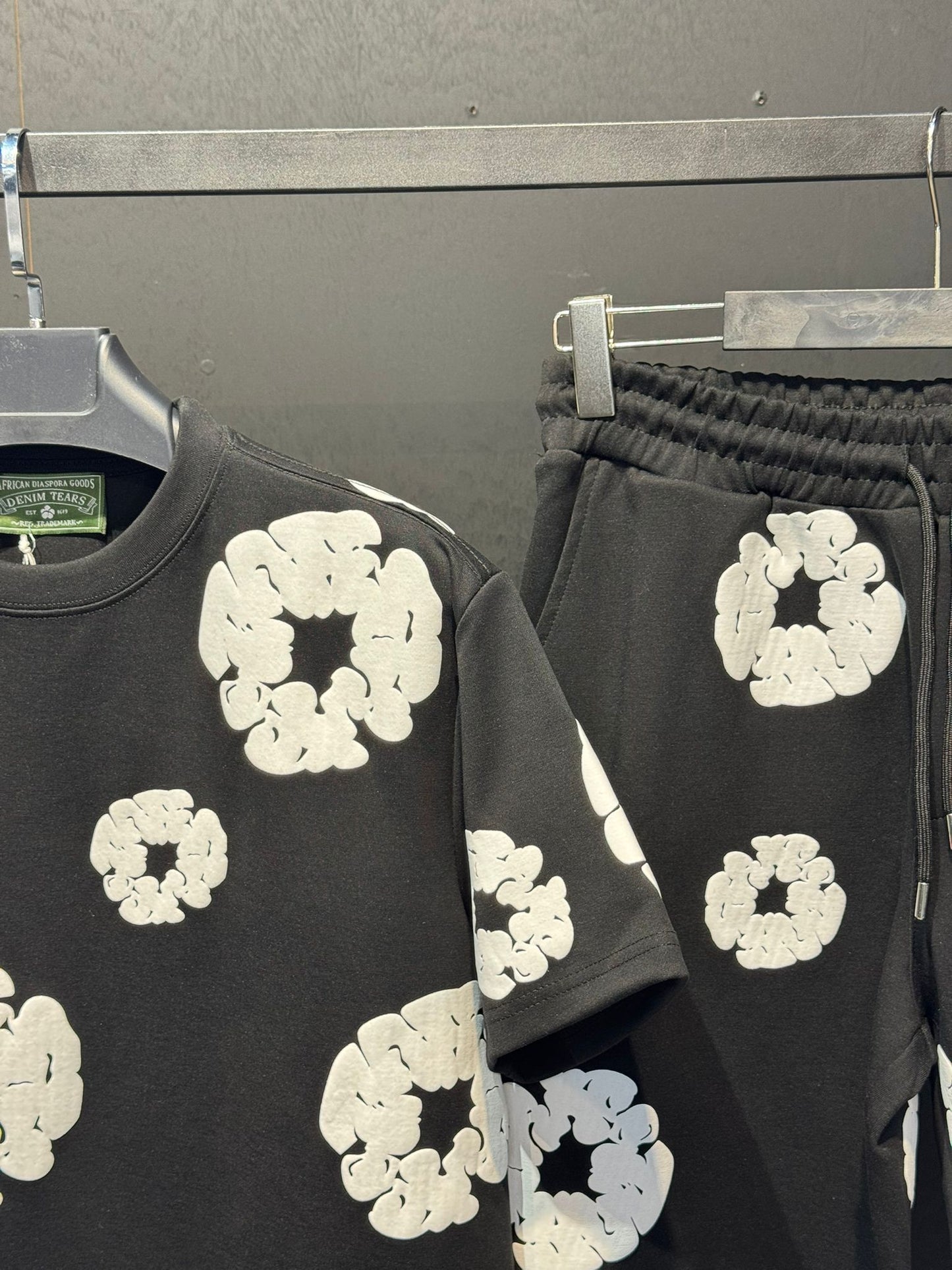 DENIM TEARS ŞORTLU TAKIM